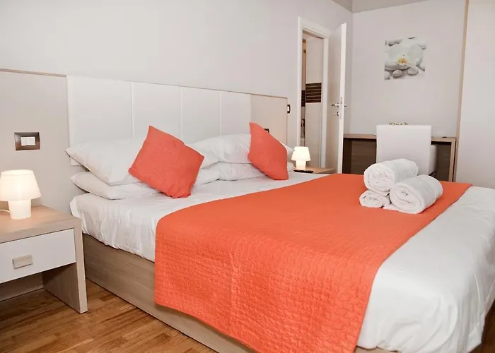 Spanish Steps House Vittoria Apartment